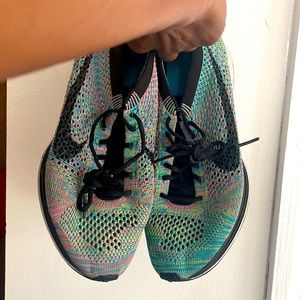 Nike Flyknit Racer (Unisex Size)